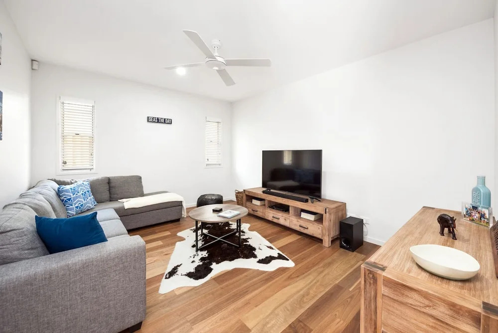 Pet Friendly, new House Peregian Breeze Drive, Peregian Beach