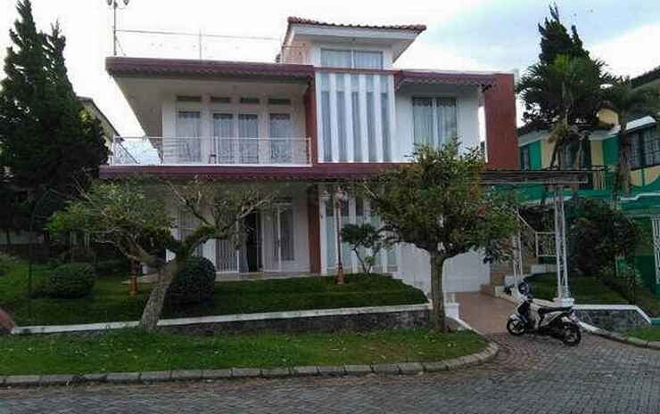 Villa Kota Bunga Widuri