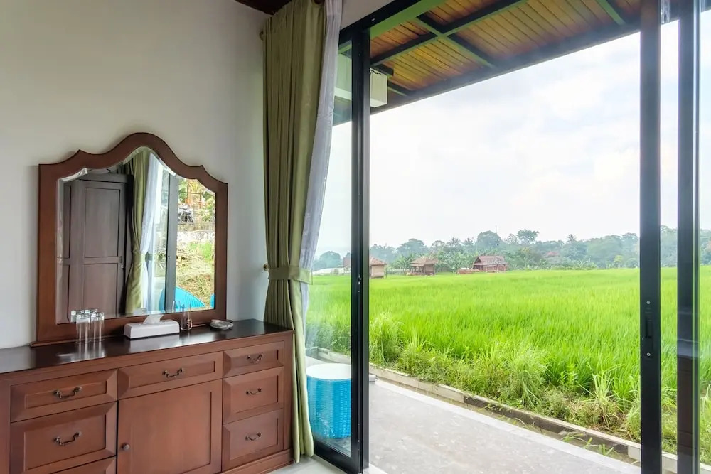 TwoSpaces Living at deRos Resort & Cafe, Bogor