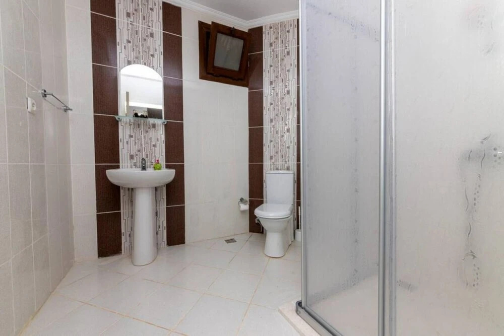 2 BR House With Calming Garden in Bodrum