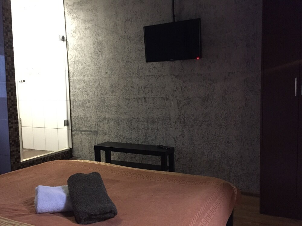 Deep House 1905 Hotel