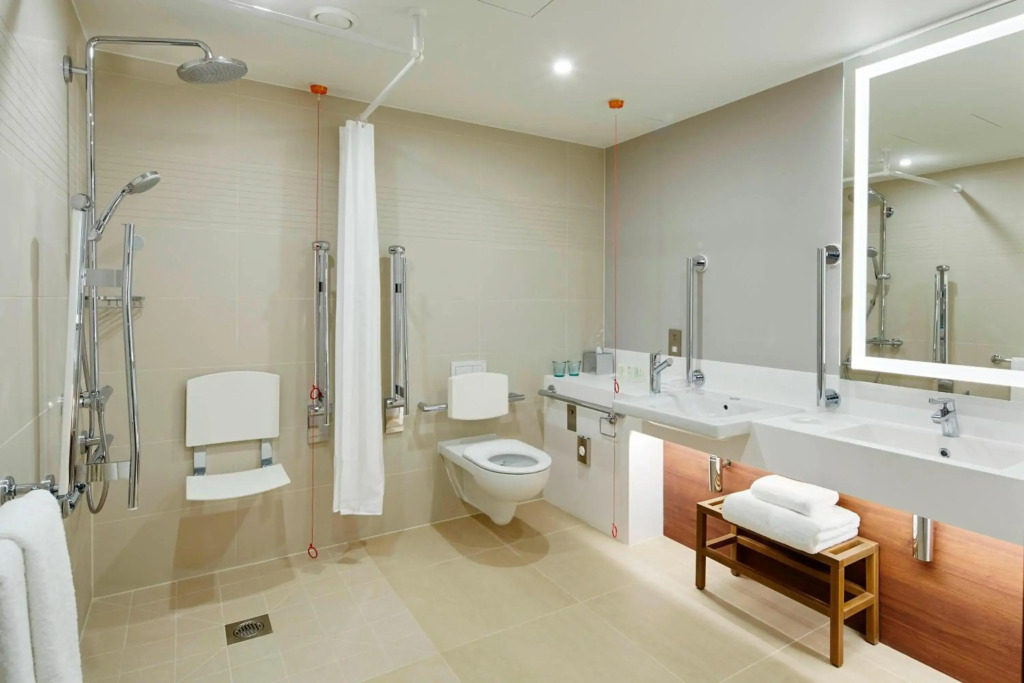 Courtyard by Marriott Luton Airport
