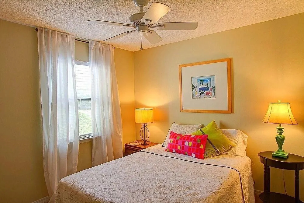 Teddy Bear - 2 Br Townhouse