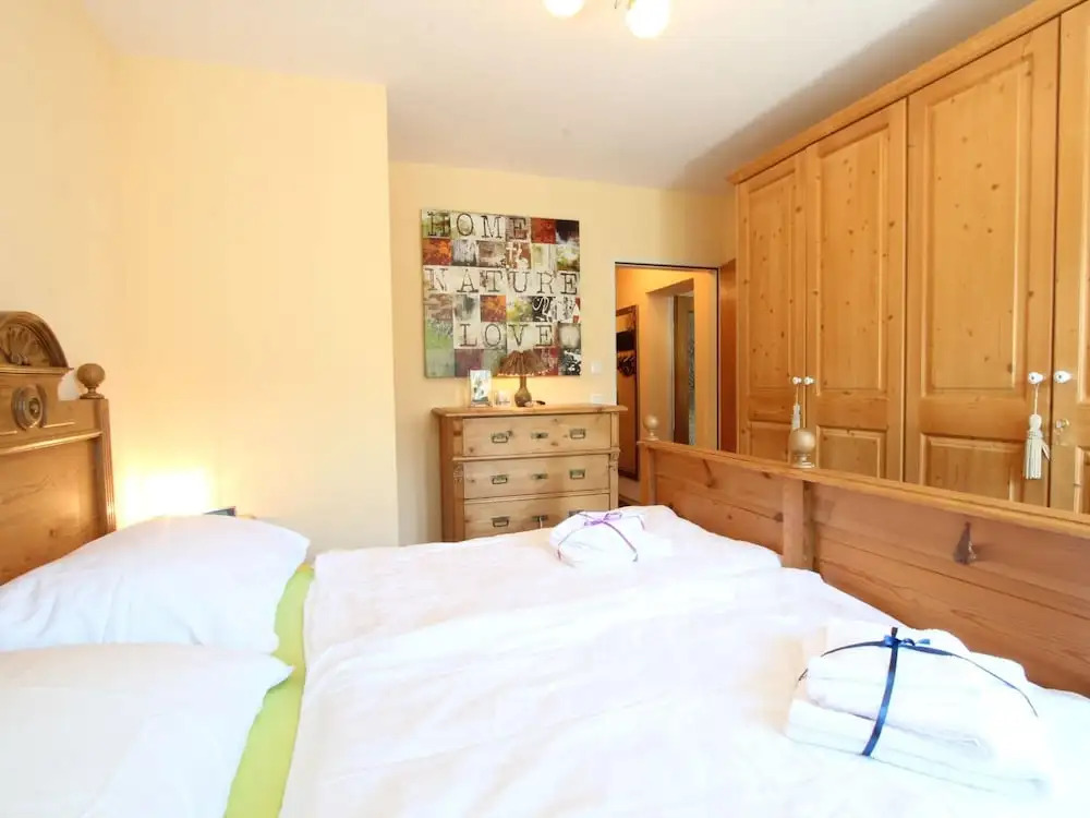 Apartment Niedernsill Near Ski Slopes