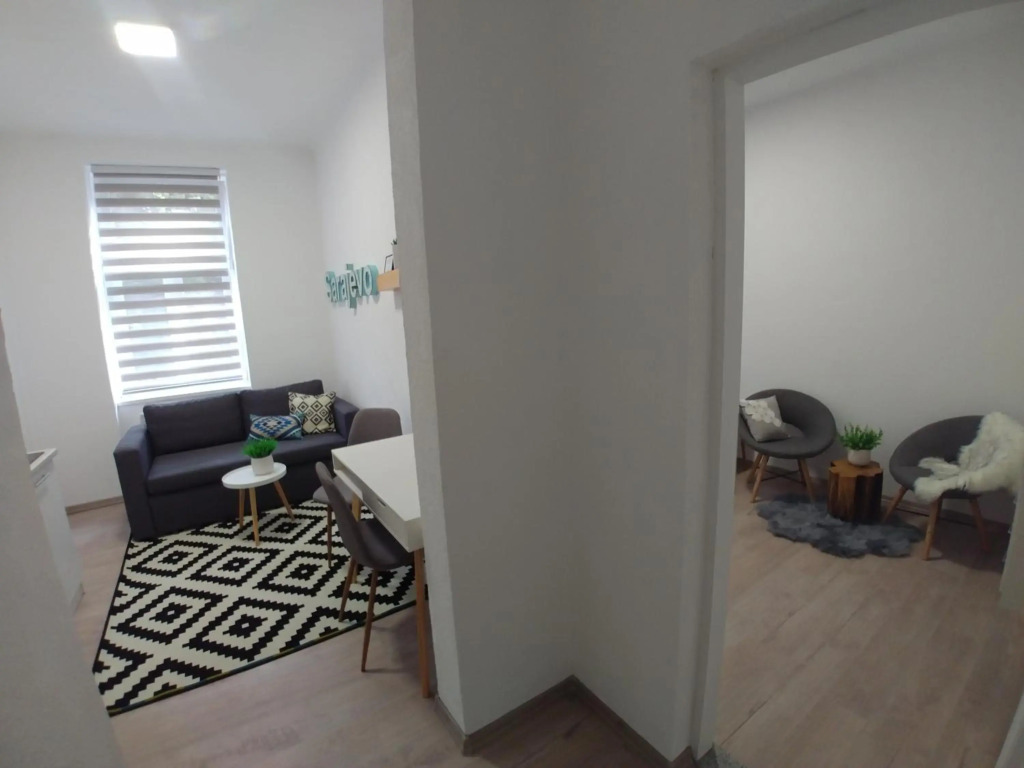 Apartments Sari