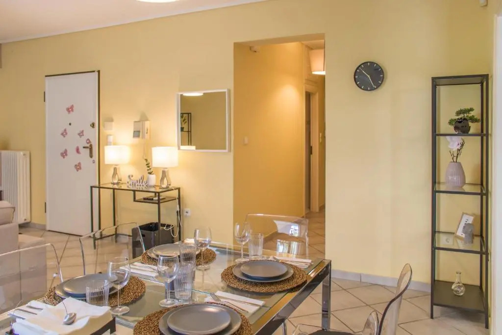 3 Bedroom Comfortable Apartment GTD31506