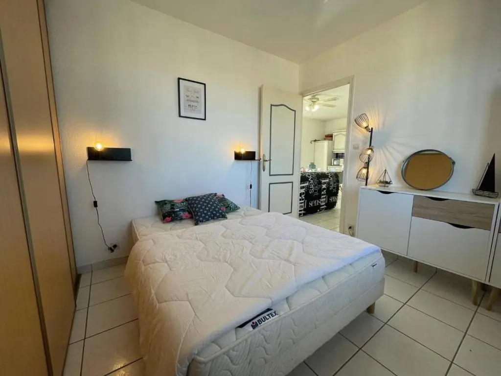 Appartement Saint-Cyprien, 2 pièces, 5 personnes - FR-1-225D-485