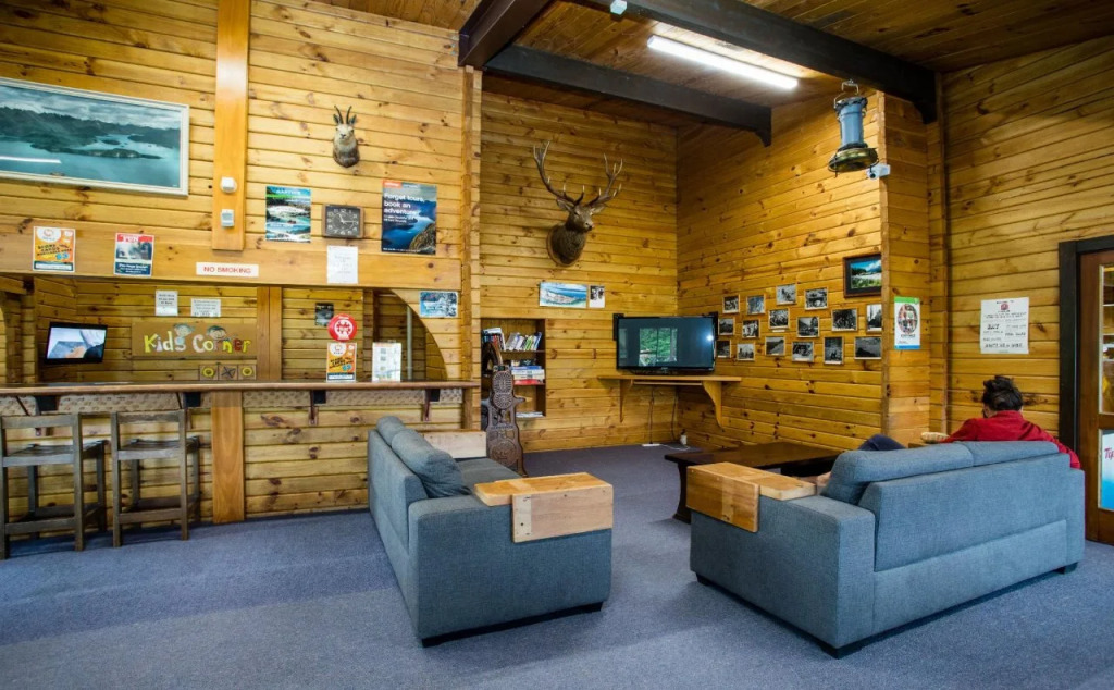 Tasman Holiday Parks - Te Anau