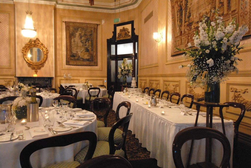 Craigs Royal Hotel