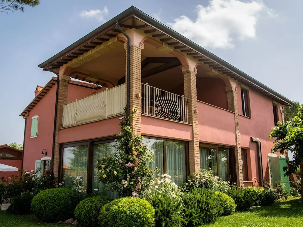 Cozy Holiday Villa in Grosseto With Swimming Pool