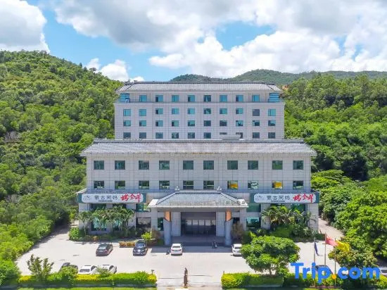 Yinhua Business Hotel (Zhuhai International Convention Center)