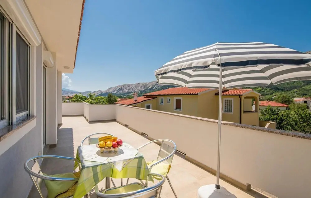 Nice apartment in Jurandvor w/ WiFi and 1 Bedrooms