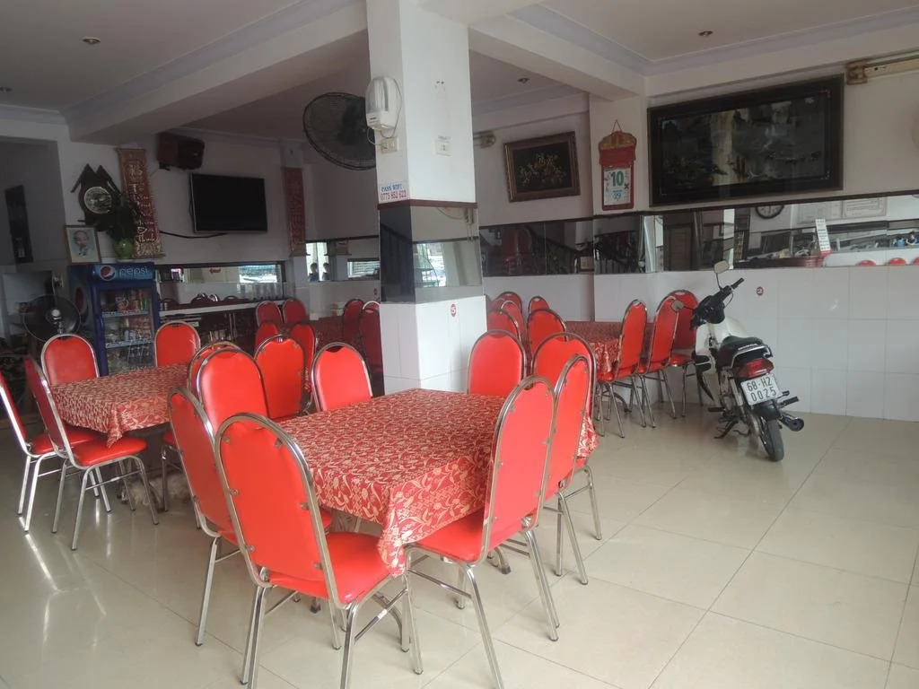Khách Sạn Tú Anh