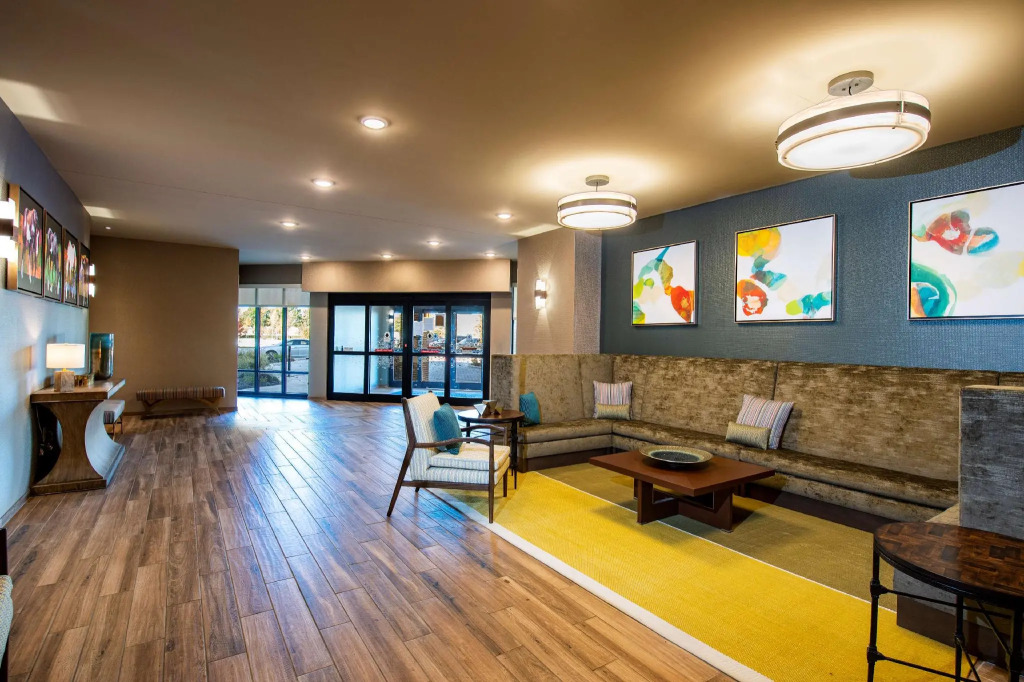 Hampton Inn & Suites Keller Town Center