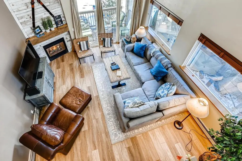 Two-Bedroom Townhome 103F at The Pointe
