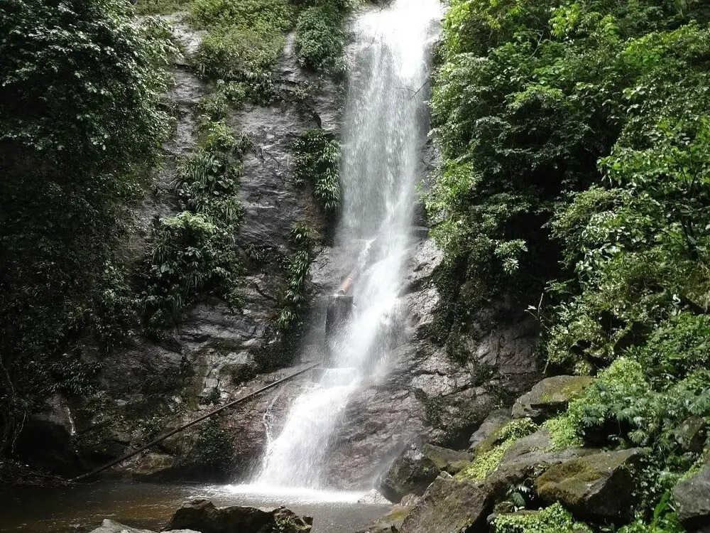 Apartamento novo com piscina, condomínio Ubatuba