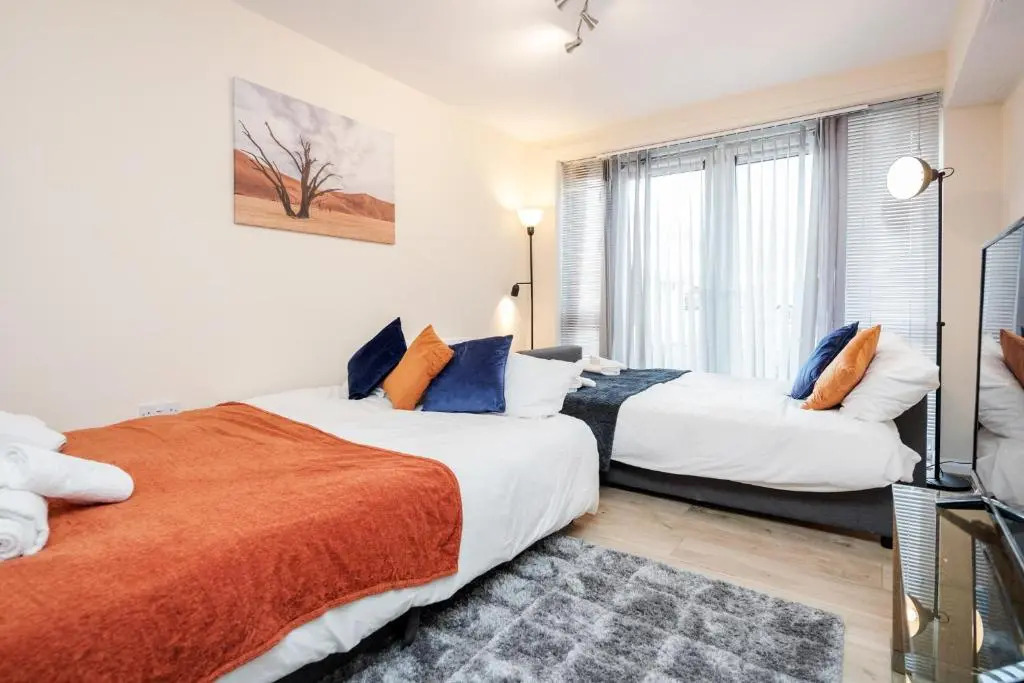 MPL Apartments Watford/croxley Biz Parks Corporate Lets 2 Bed/free Parking