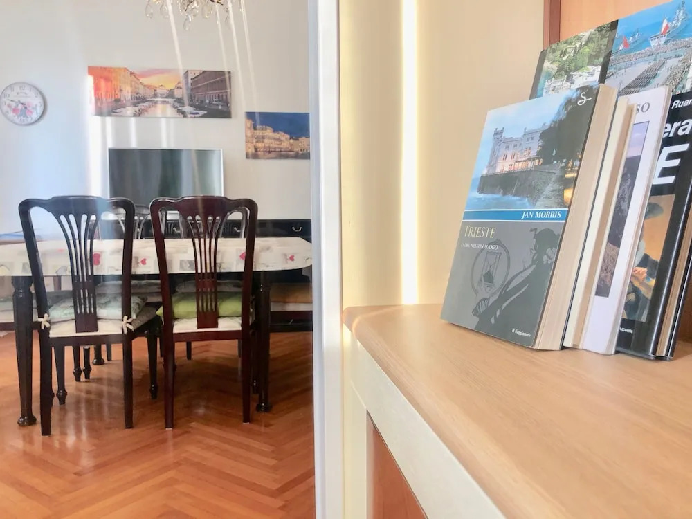 TriesteVillas DEAMICIS22, Residential area, 6 guests
