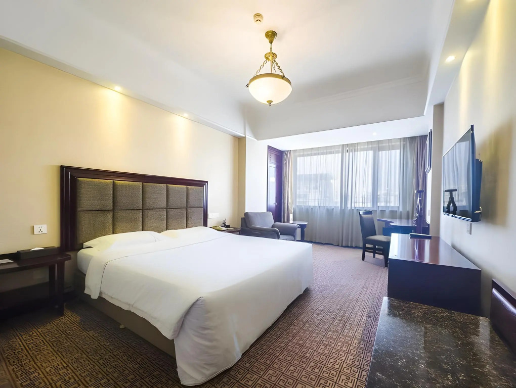 Grand Regency Hotel
