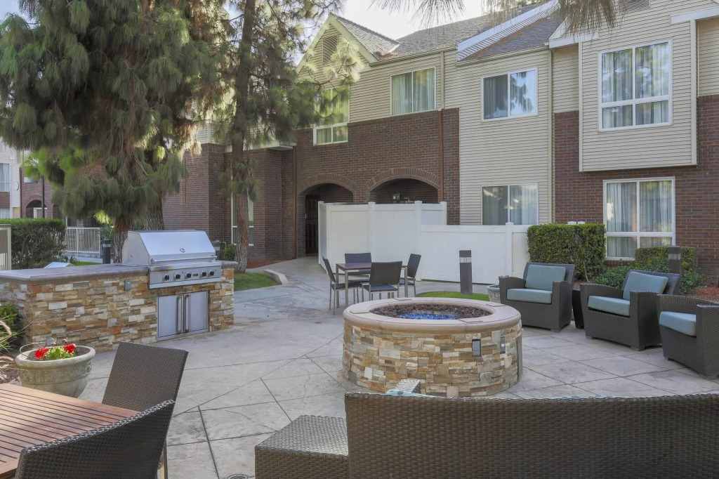 Residence Inn by Marriott Bakersfield West
