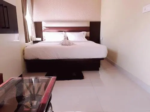 Hotel Crossover