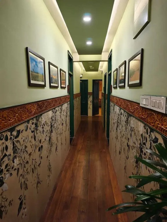 Atithyaa Hotel