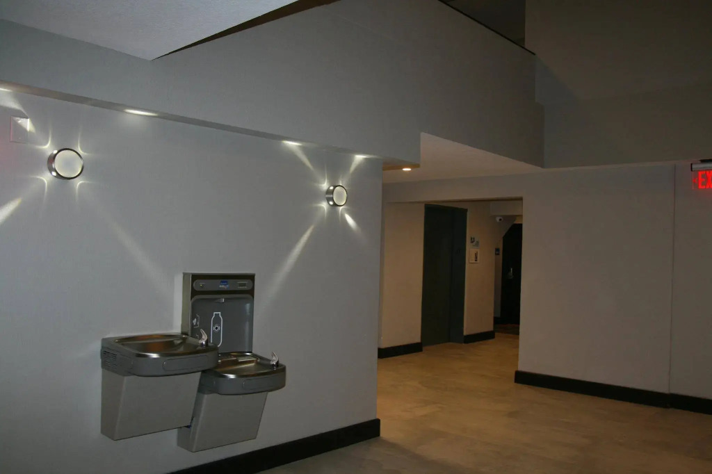 Holiday Inn Express & Suites San Antonio Medical - Six Flags by IHG