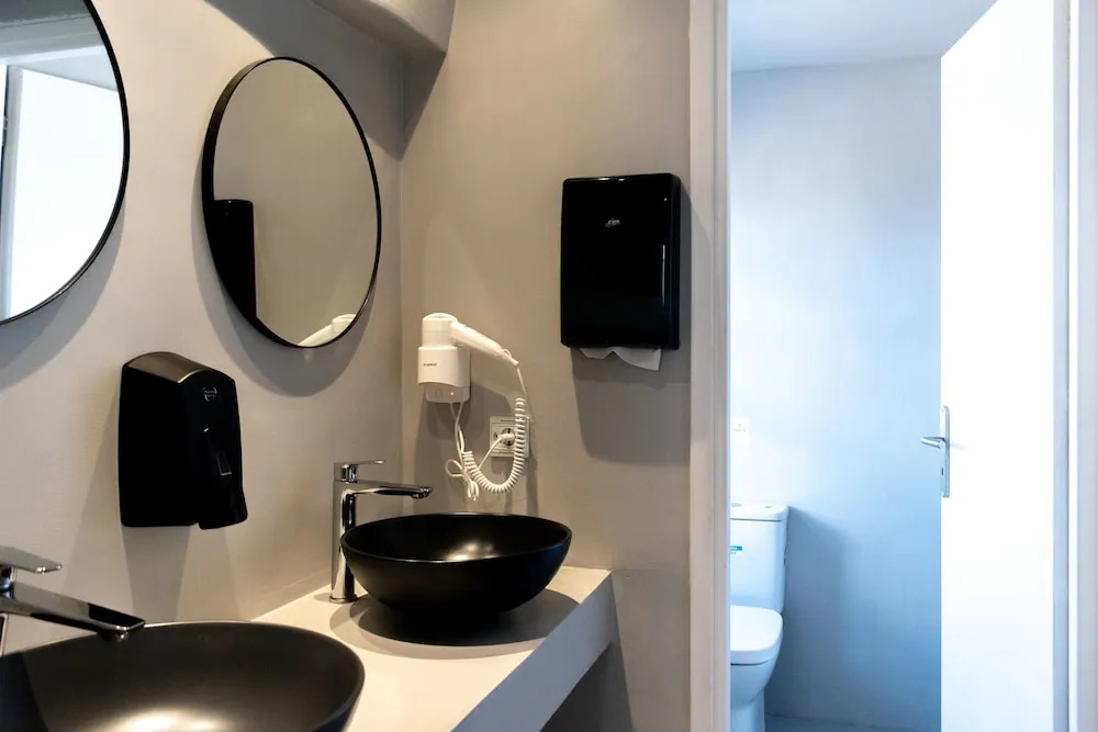 Central Hostel Oia