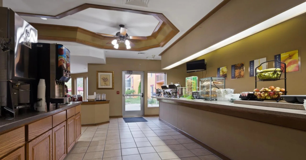 Chicago Club Inn & Suite
