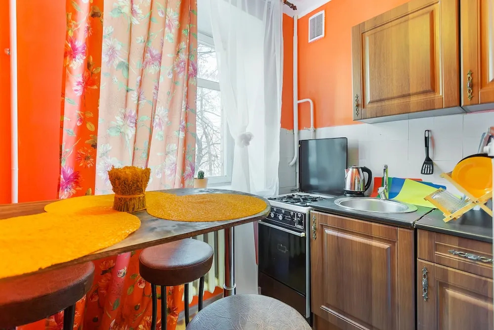 Apartment on Komsomolsky Prospekt 34