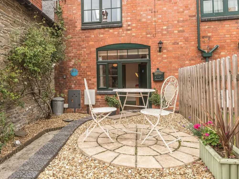 1 Stable Cottage