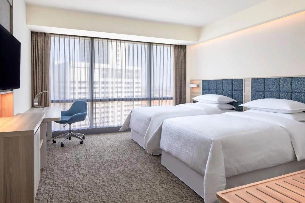 Four Points by Sheraton Surabaya, Pakuwon Indah
