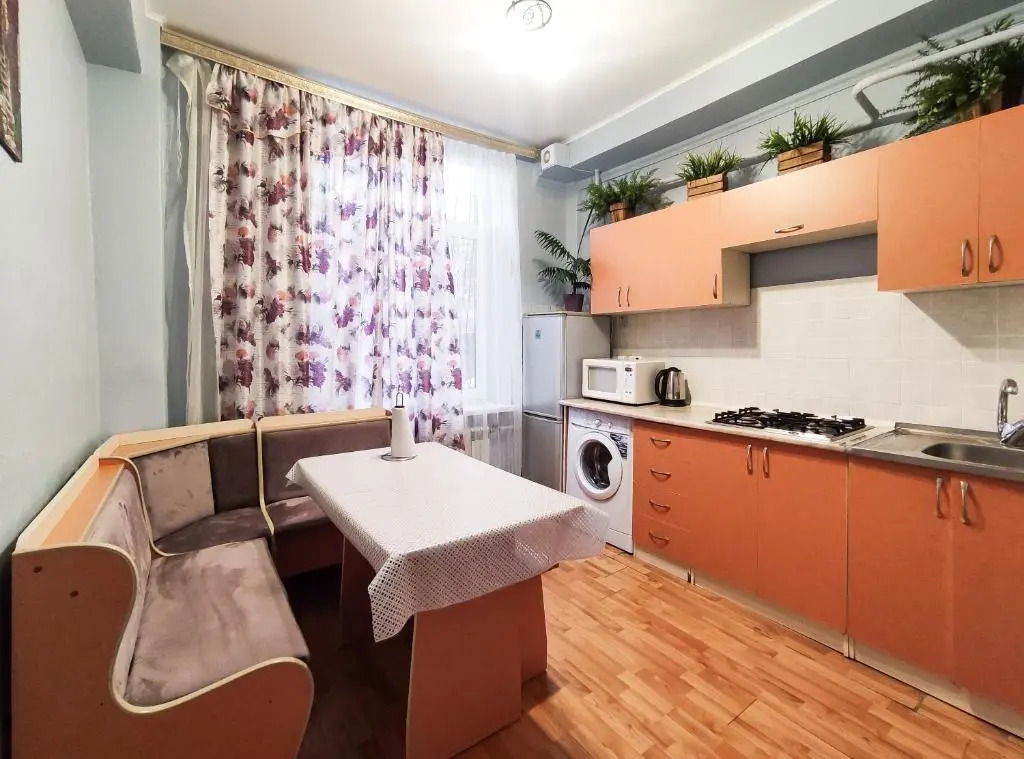 1 room apartment at Abylay Khan Ave. 121
