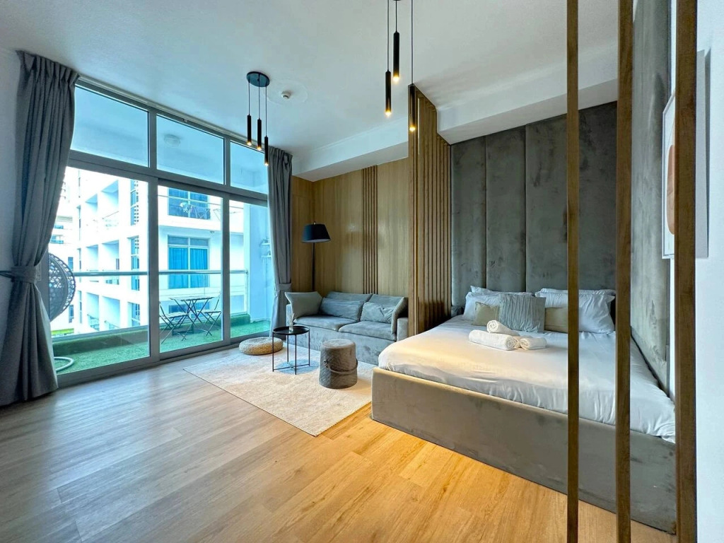 Квартира Ultra Luxury Fully Upgrade with Balcony in Dubai Marina