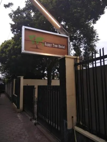 Happy Tree Hostel Yogyakarta