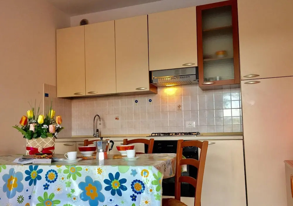 Cozy Apartment With Balcony-beahost