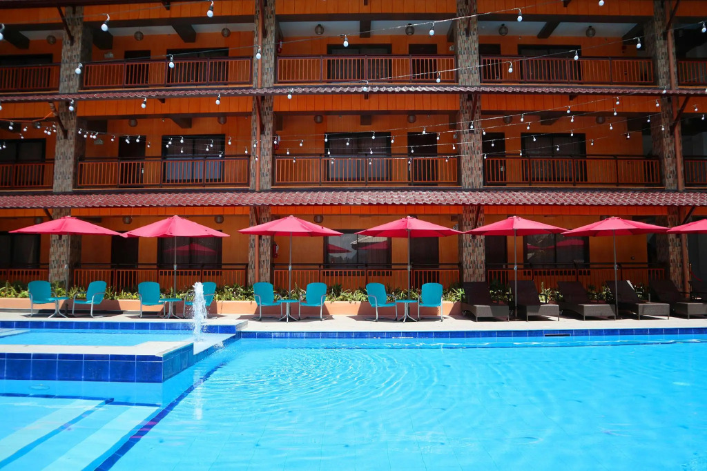 Dolores Lake Resort