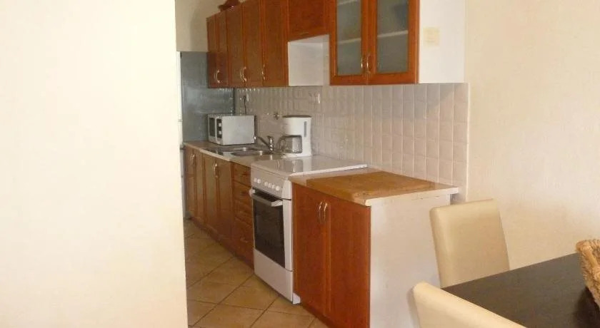 Luna Apartments