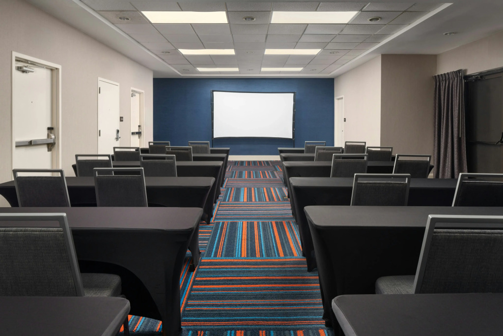 Hampton Inn & Suites Concord-Charlotte