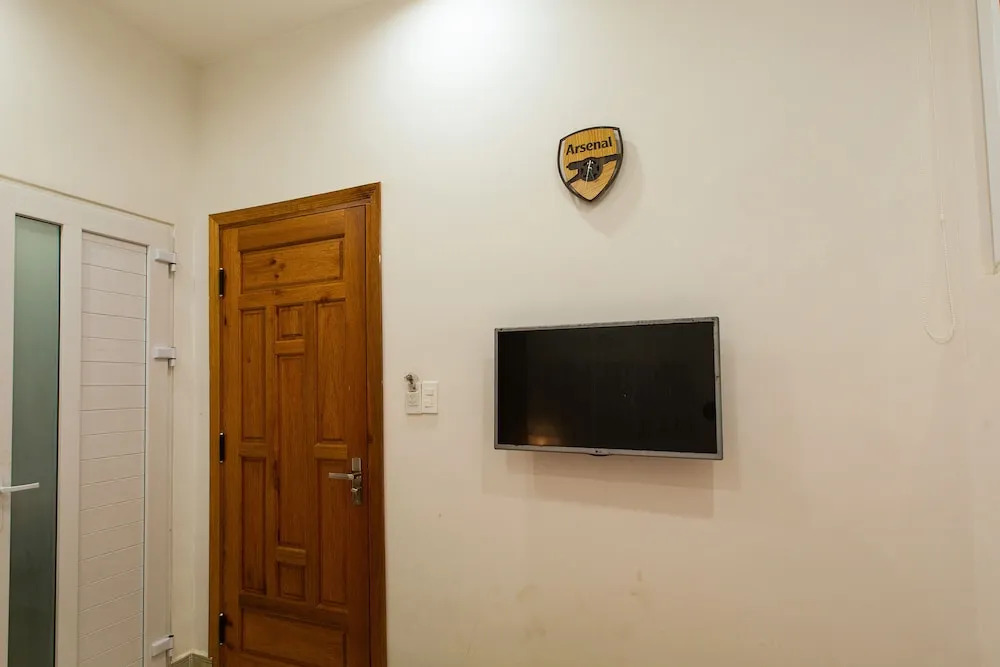 OYO 573 Lan's House