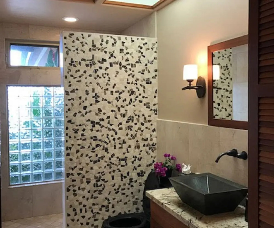 Makapono - Four Bedroom House