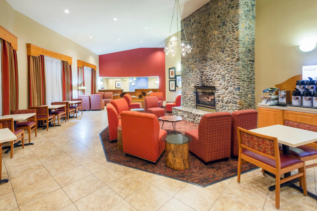 The Lodge at Roseburg