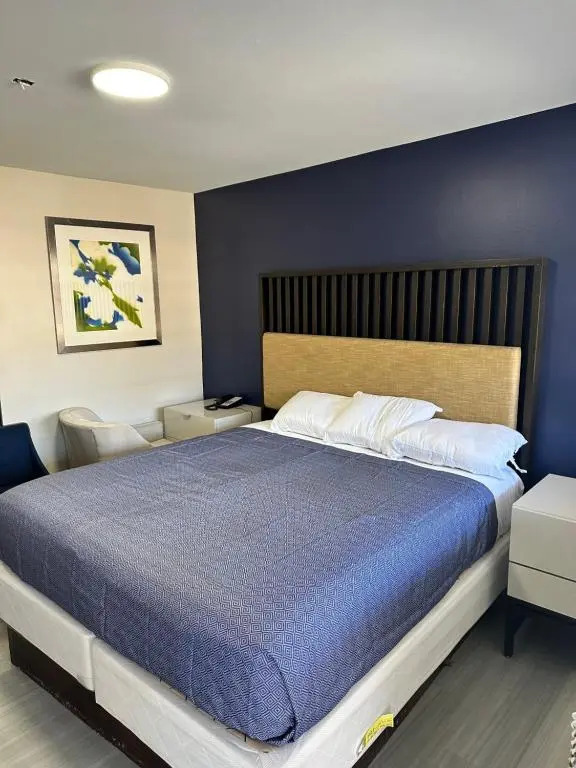 Economy 7 Inn Near Hampton University VA