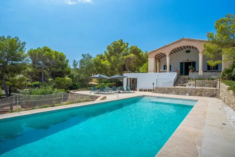 10-Guest Beachfront Villa in Mallorca