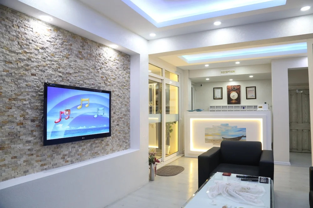 Konyaaltı HOTEL