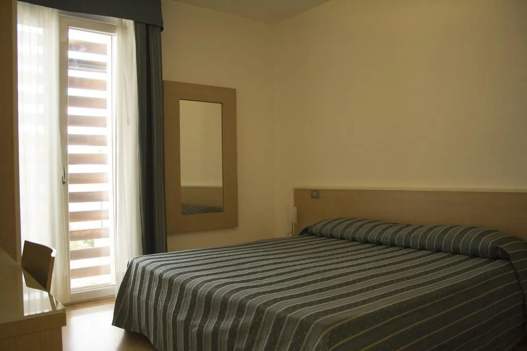 Aparthotel Royal