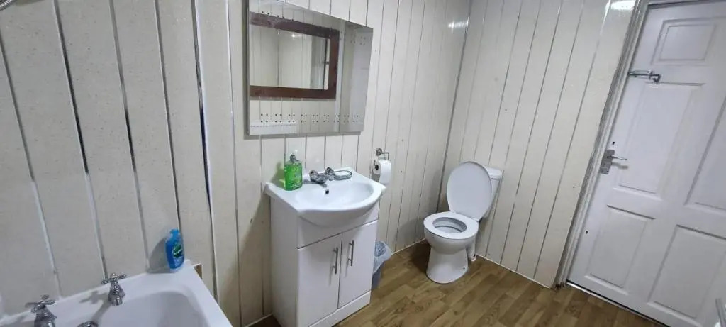 2 Bedrooms Apartment in Main Street Mexborough
