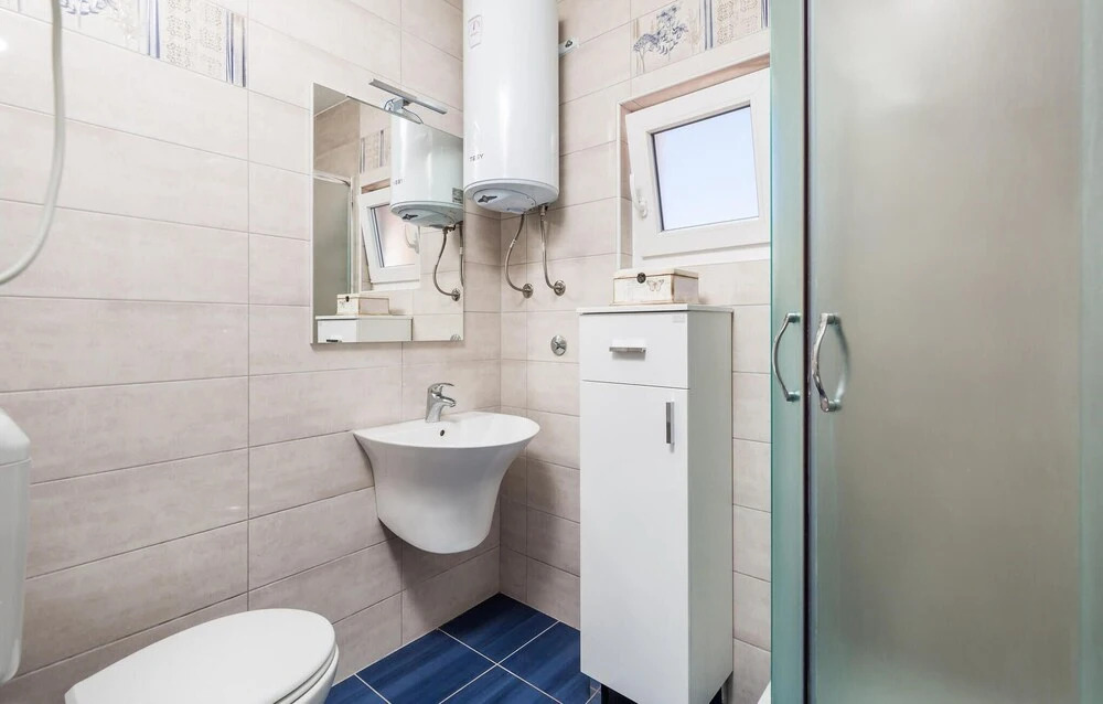 Amazing Home in Zubovici With Outdoor Swimming Pool, Wifi and 2 Bedrooms