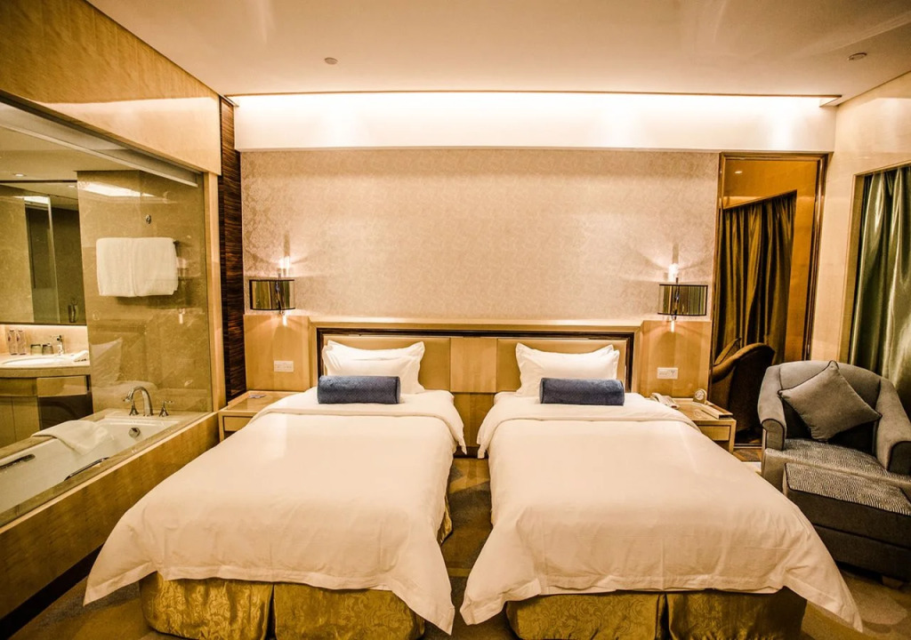 Shanghai Fuyue Hotel
