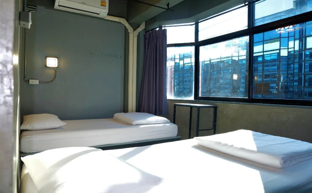 @25 Hostel